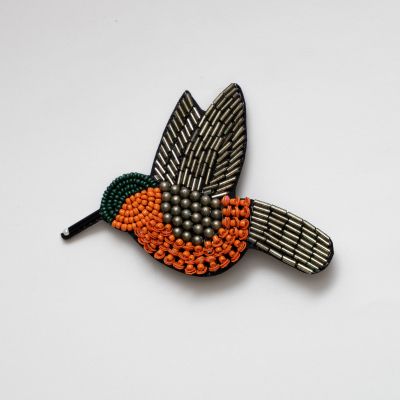 Брошка с мъниста Colibri